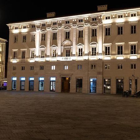 Grand Hotel Duchi d'Aosta Apartments Triëst Buitenkant foto